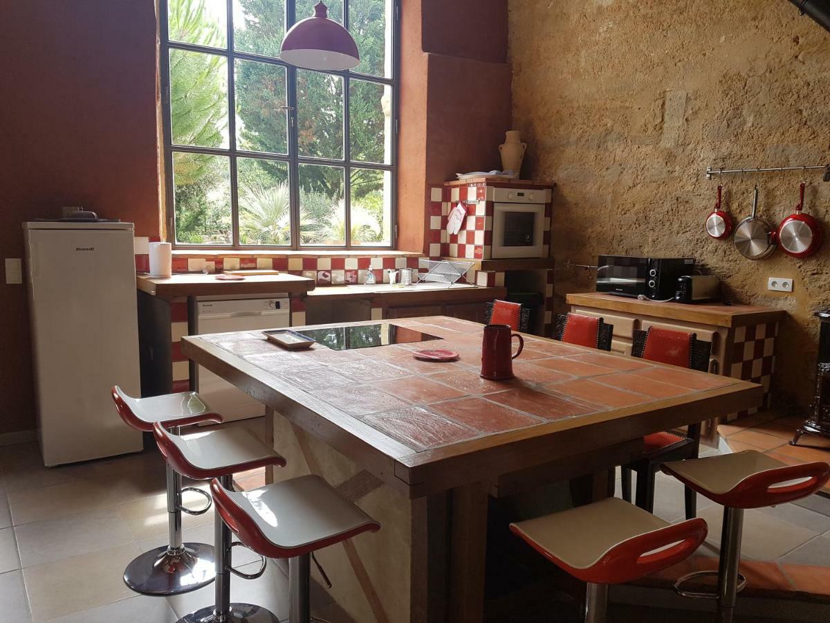 Gite De La Commanderie Villa Castera-Verduzan Ngoại thất bức ảnh